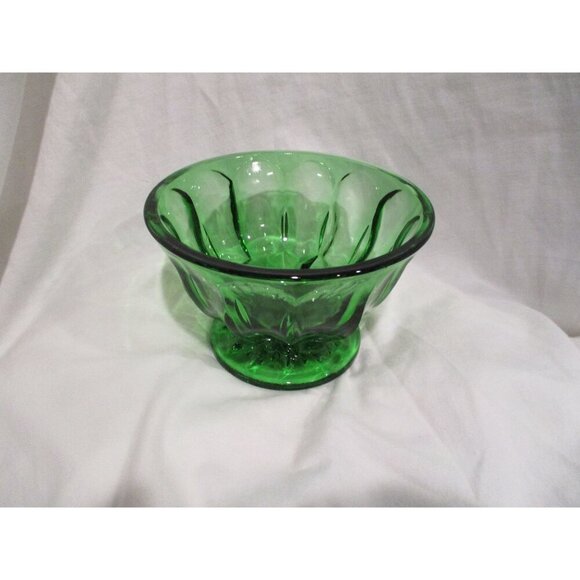 Bowl, Vintage Anchor Hocking Emerald Green Depression Glass Footed Bowl - Picture 6 of 6